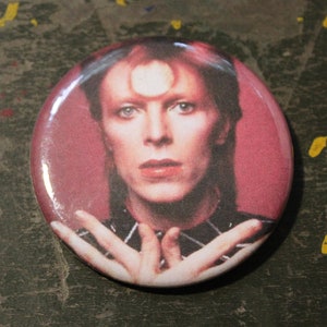 David Bowie Keychain - Etsy