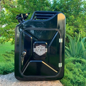 jerry can mini bar!!Harley/Jack Daniel’s, drink cabinet, display unit, 20L metal jerry can!