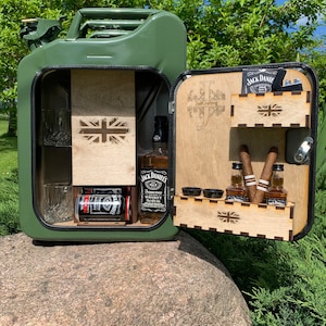 Jerry can mini bar, 20L metal Jerry can, monogram customise, gift, drink cabinet, display unit!