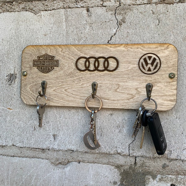 Car keys holder ( Wooden Wall mounted) can be customise with your car/bike logo!