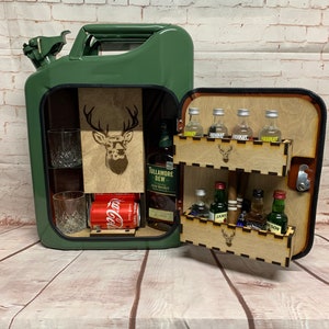 Hunting Jerry can mini bar. Jerry can mini bar/Union Jack/Jack Daniel’s/man cave/party/service/gift…