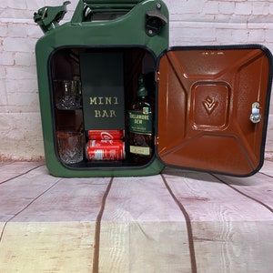 Jerry can mini bar/Jack Daniel’s/Man cave/Display unit/Party/Gift….