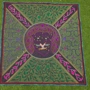 142 x 148 CM GROSSER Shipibo Wandteppich