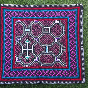 34x32cm Shipibo Tapestry