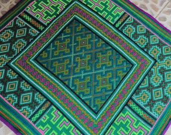 68x61cm Shipibo Tapestry