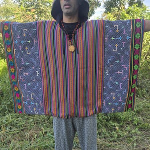 Poncho Shipibo