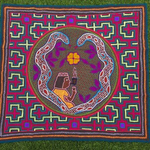 Gobelin Shipibo 70 x 63 cm