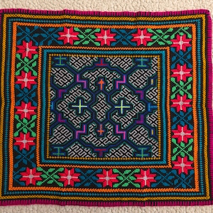 Tapisserie Shipibo 46 x 40 cm