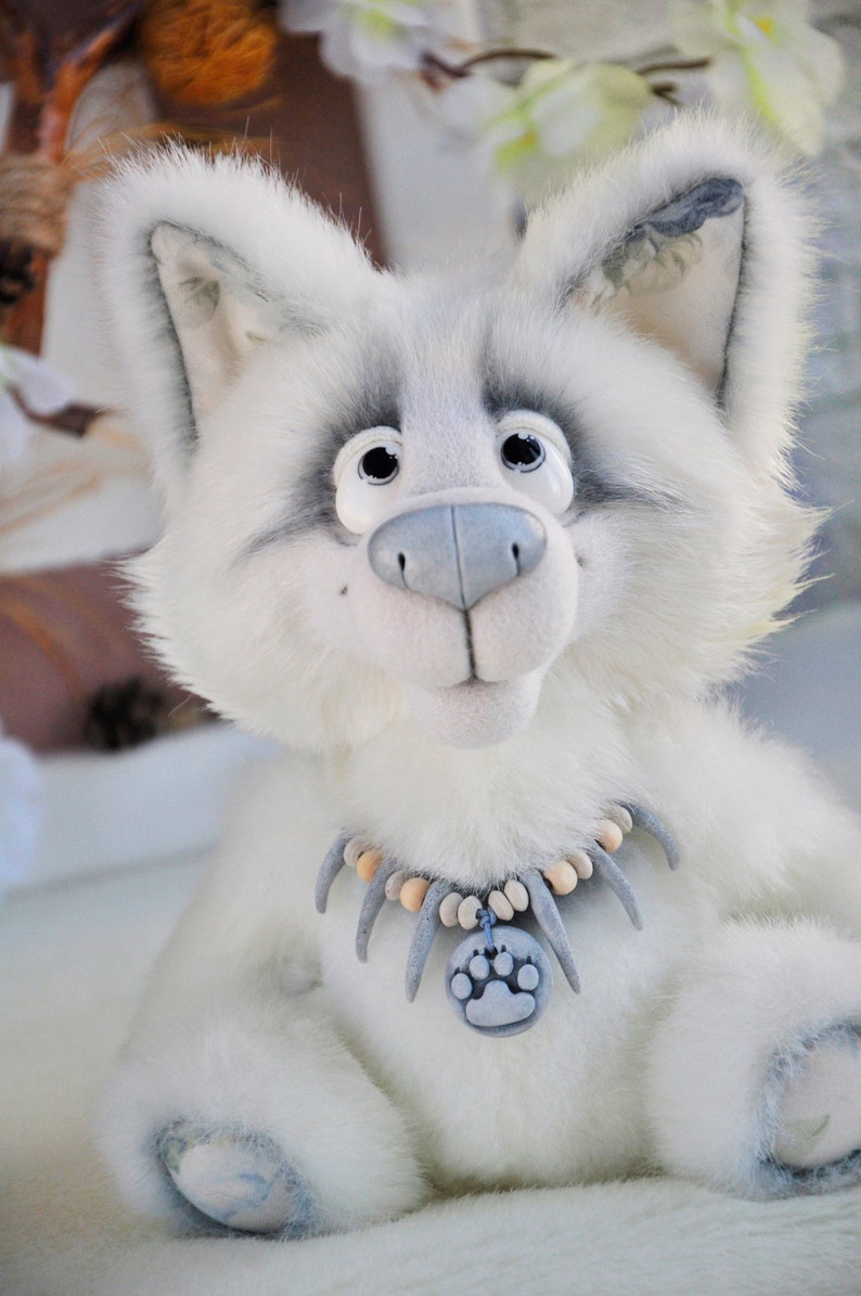 Arctic wolf plush - ladegalternative
