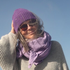 Women's muslin scarf in lilac, XXL muslin scarf for women