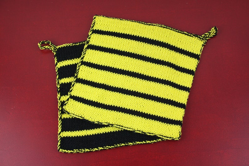 Pot holders in double-face technique