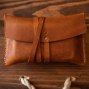 Medium leather pouch, for Tarot, Lenormand, runes, oracle cards, tan