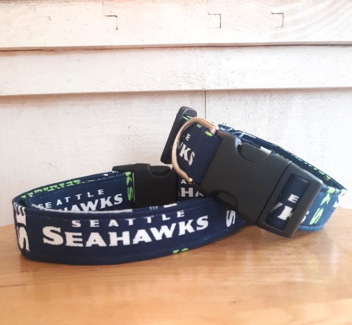 Pink seahawks dog clearance collar