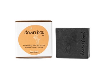 Shampoo Bar for Smelly Dogs with Charcoal to Remove Odours and Deep Clean Skin and Coat