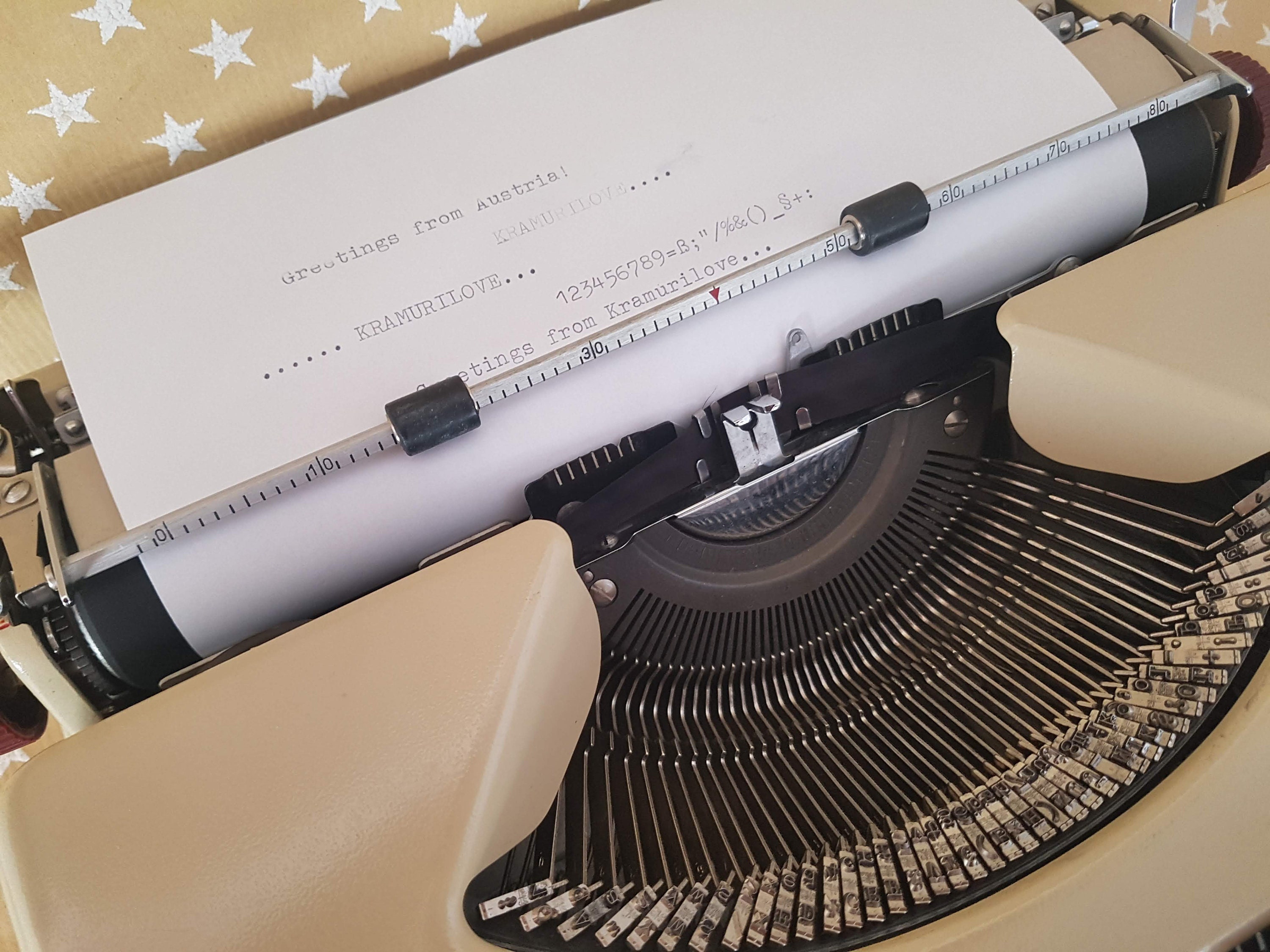 Typewriter Olympia Splendid 33 vintage decoration gift friends typewriter cream typewriter made in Germany Kramurilove