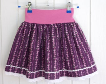 Trachten skirt----Purple with pink flowers