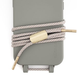 Handykette zum Umhängen mit Handyhülle für iPhone und Samsung in PINE mit Kordel OAT, handmade von eilenna