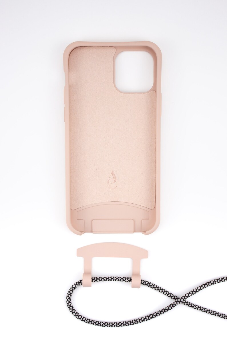 eilenna modular mobile phone chain and protective cover in NUDE with cord SALT and PEPPER image 7