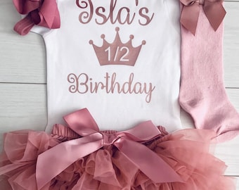 Personalised Girls Half Way To One 1/2 Birthday Outfit Set Cake Smash Vest Frilly Tutu Knickers Crown Dusky Pink Rose Gold 6 months Socks