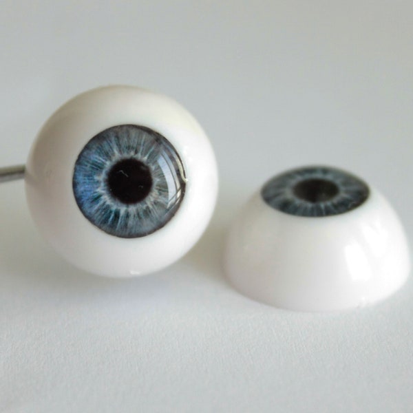 Reborn doll eyes BJD Realistic Acrylic blue  Doll Eyes One Pair with MAGIC  size 14 mm or 16 mm or 18 mm 20 mm 22 mm