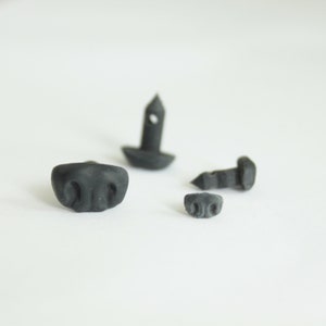 set of 4 different sizes plastic black noses  for toy, animal noses, dog noses, needle felting noses, black Nose Teddy Bear