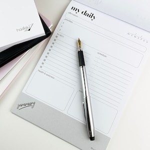 Daily Planner Notepad A5 Size, To Do List, Undated Daily Organizer, Productivity Planner, Stylish Design, Quality Paper, Hardcover.