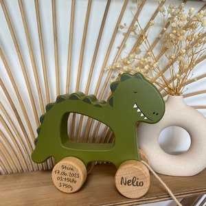 1st birthday gift, personalized pull-along toy, personalized baby gift, pull-along toy dinosaur