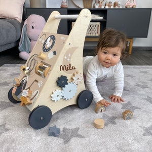 1歳の誕生日プレゼント、木製歩行器Tryco、男の子と女の子への誕生日プレゼント、パーソナライズされた歩行器