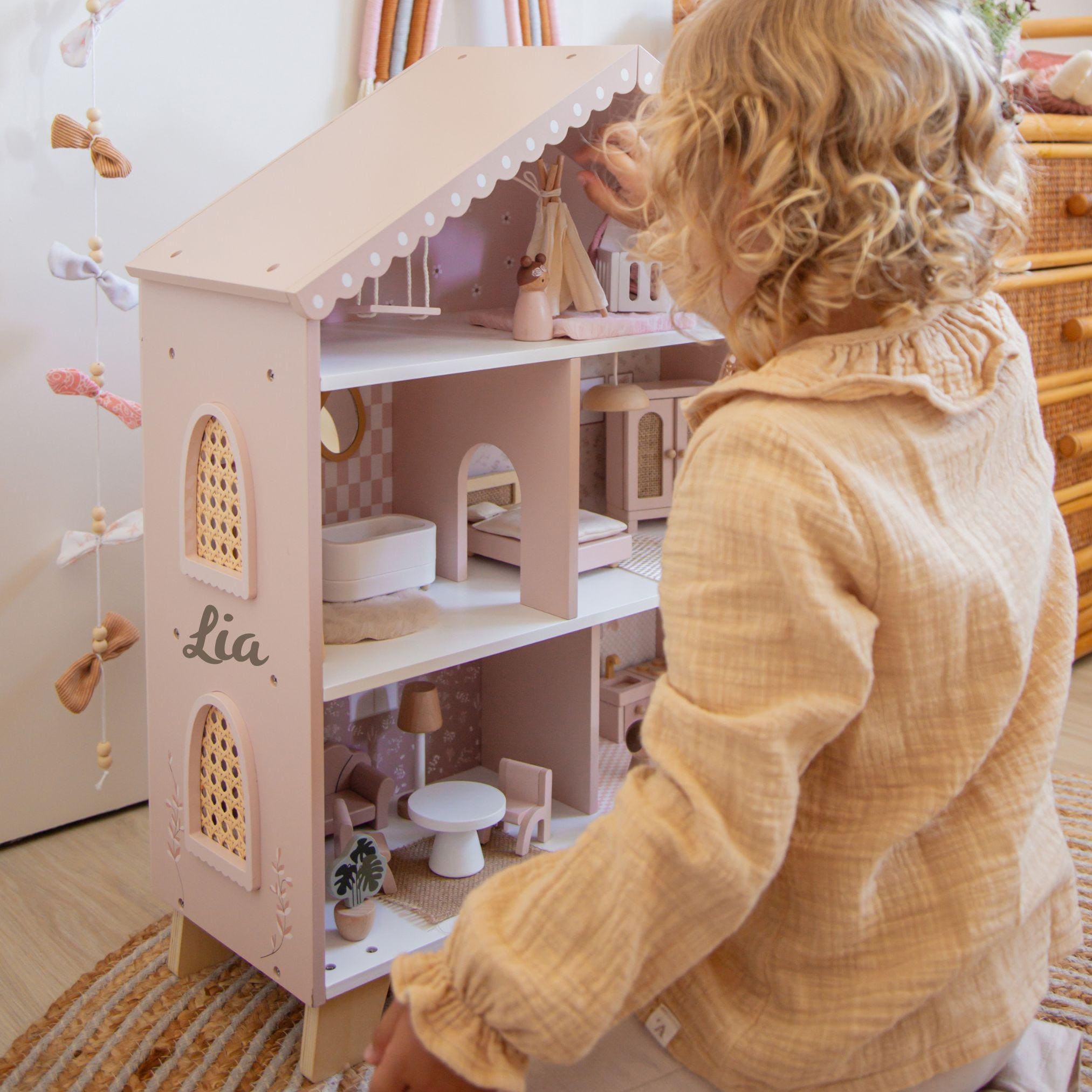 Dollhouses Australia