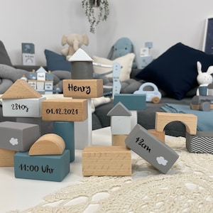 Gift for birth, 50 wooden building blocks blue personalized with storage box image 9