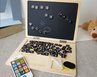 Personalisiertes Geschenk, Holz-Laptop mit Magnet-Tafel, Small Foot