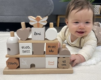 Babygeschenk Geburt, Personalisierte Babygeschenke, Personalisiertes Stapel – und Steckspiel Haus - nougat, bedruckt personalisierbar