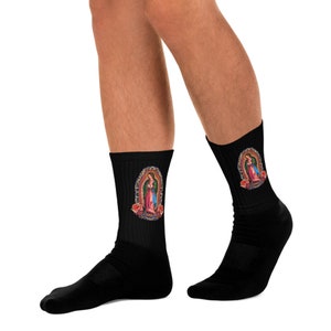 Calcetines geniales de Nuestra Señora de Guadalupe, calcetines de la Virgen María, regalos católicos para él y ella