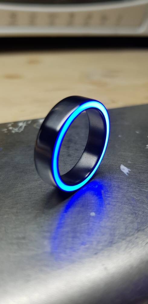 The Lumar. Hightech luminous black Zirconium rings. Hypoallergenic and customizable. Made of highest quality and 99,9% pure Zirconium.