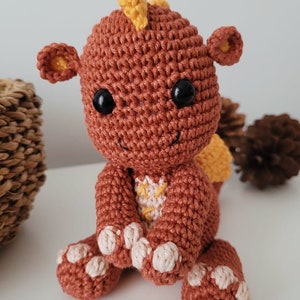 Crochet dragon pattern Lino, the baby dragon English/Portuguese image 5
