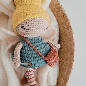 Crochet fairy doll pattern Aurora fairy doll amigurumi in English, Portuguese and Spanish image 6