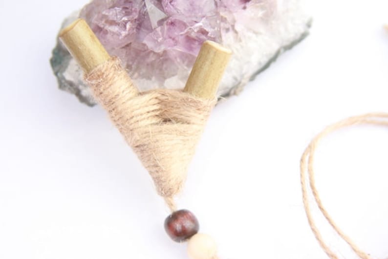 Rustic kuripe pendant snuff pipe hemp natural cord necklace shamanic pipe