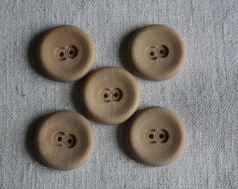 5 kleine Holzknöpfe, 12 mm,15 mm, 18mm ,20 mm, 23 mm, 28 mm ,30 mm, 35 mm