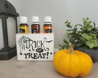 Essential oil storage // essential oil shelf // halloween // trick or treat // 15ml