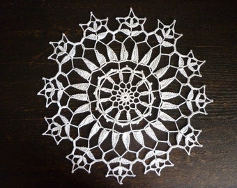 Lace doily York 32 cm white