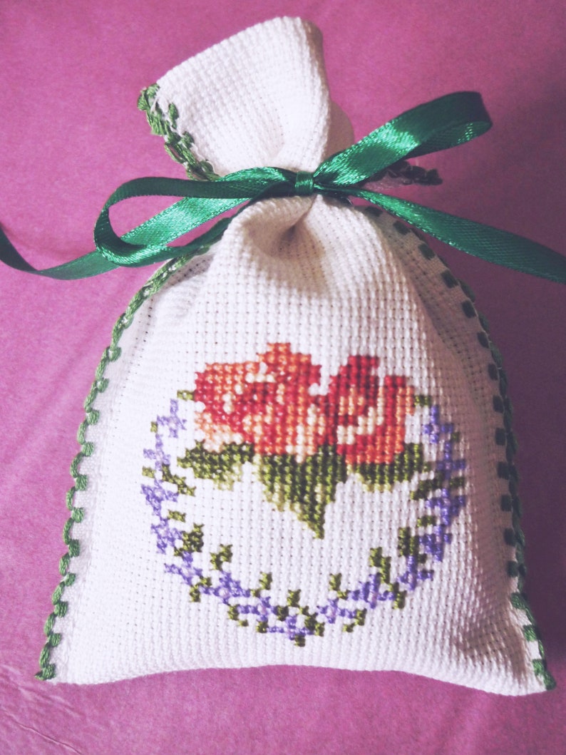 Lavender bags with heart red image 1