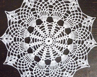 Chester lace doily 28 cm white