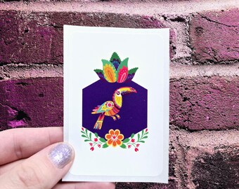 Sticker art folklorique Alebrije/ Fleurs d'oiseaux toucan/ Jungle tropicale/ Exotique/ Animal de la faune du Mexique/ Créature colorée/ Motifs de conception/ Soulèvement