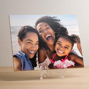 Custom Wood Photo Pallet - Pallet wall art, Wedding, 5th Anniversary gift, Pet photo, Memorial, wood picture frame, wood photo print