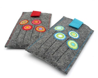 Phone case, phone cover, custom size, 100% virgin wool felt, floral design, size according to phone model, personalizable, grey, red, turquoise, phone case with name