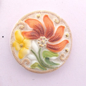 4 glazen knoppen gemaakt van gablonz, verzamelobjecten, op sample kaart, handgeschilderd, vintage, diameter 22 mm