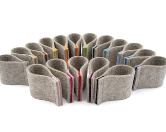 Felt napkin ring, light grey napkin holder, felt napkin ring, set table, table decoration