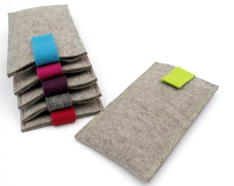 Phone case, phone cover, custom size, 100% virgin wool felt, light grey, made to measure, hand-sewn, size according to phone model, choice of color, Velcro closure