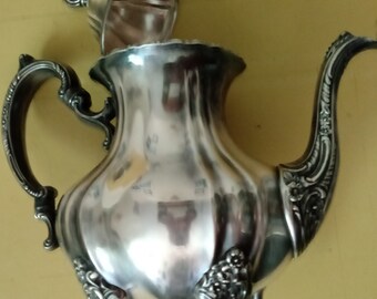 Vintage «Lancaster Rose Silver Plate, Poole 400» Ornate Coffee Pot Cottage Shabby Chic