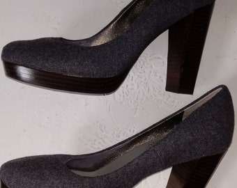 Unworn BANANA REPUBLIC women's size:8.5M/38.5EU gray wool blend  pumps